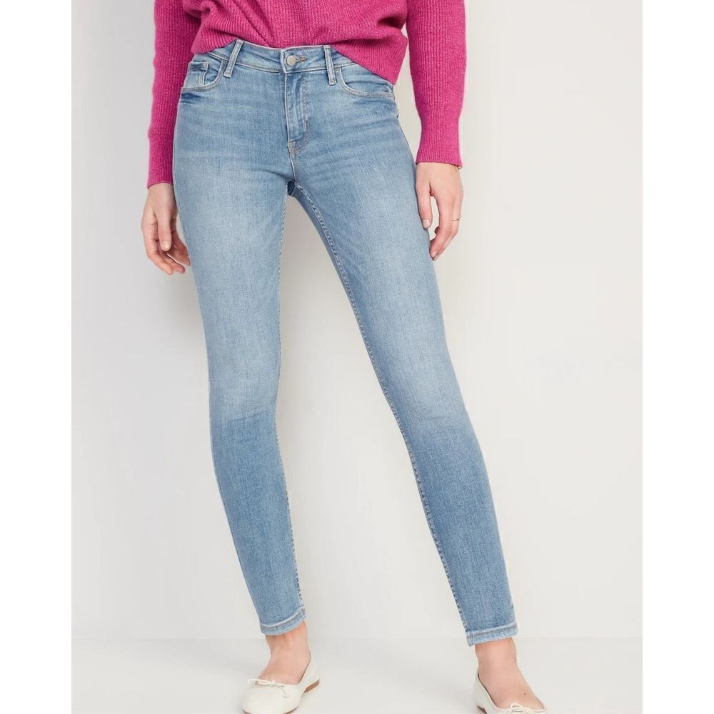 Womens Old Navy Mid-Rise Rockstar Light Hamptons Rinse Jeans - Sz 8